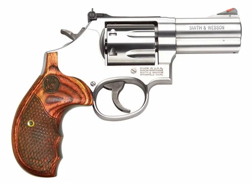 Smith & Wesson Model 686 Plus Deluxe 3-inch satin stainless revolver with checkered wood grips